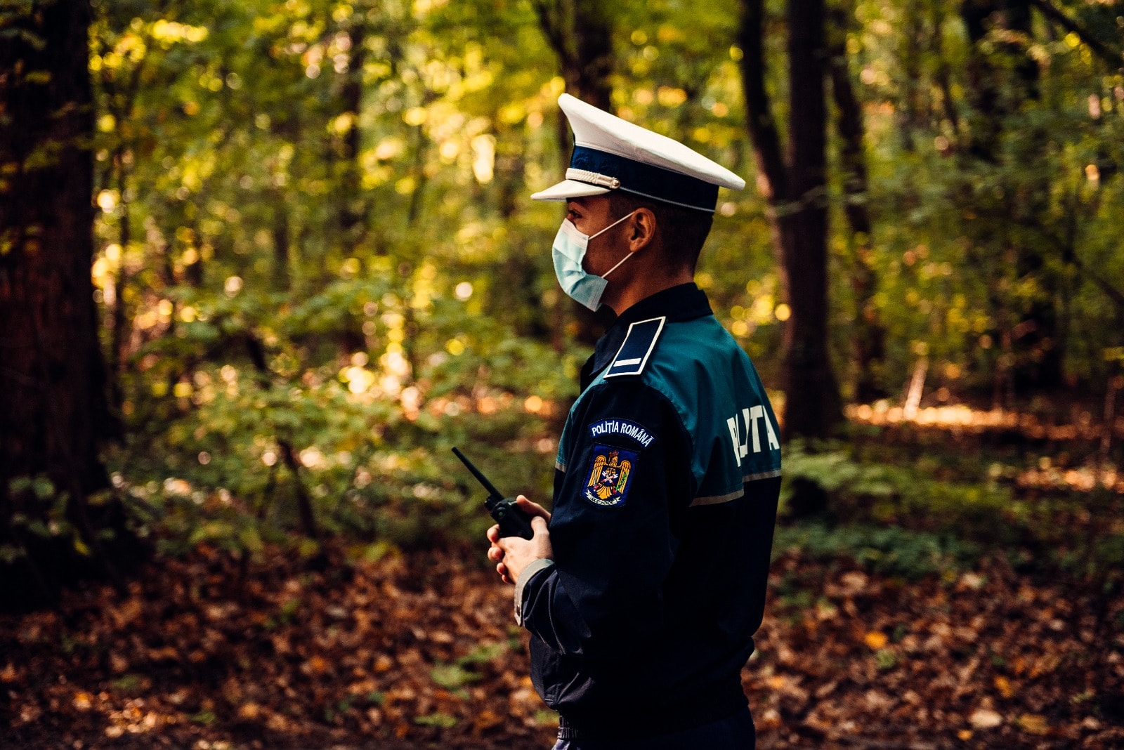 Un copil de 14 ani a fost împușcat de un bărbat care a crezut că e un animal sălbatic