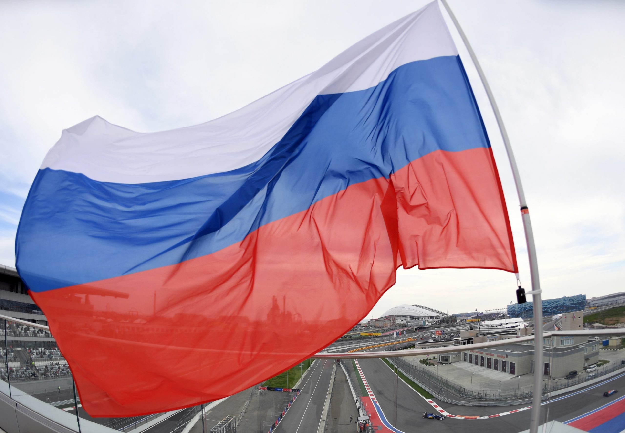 Купить Флаг России В Дубае