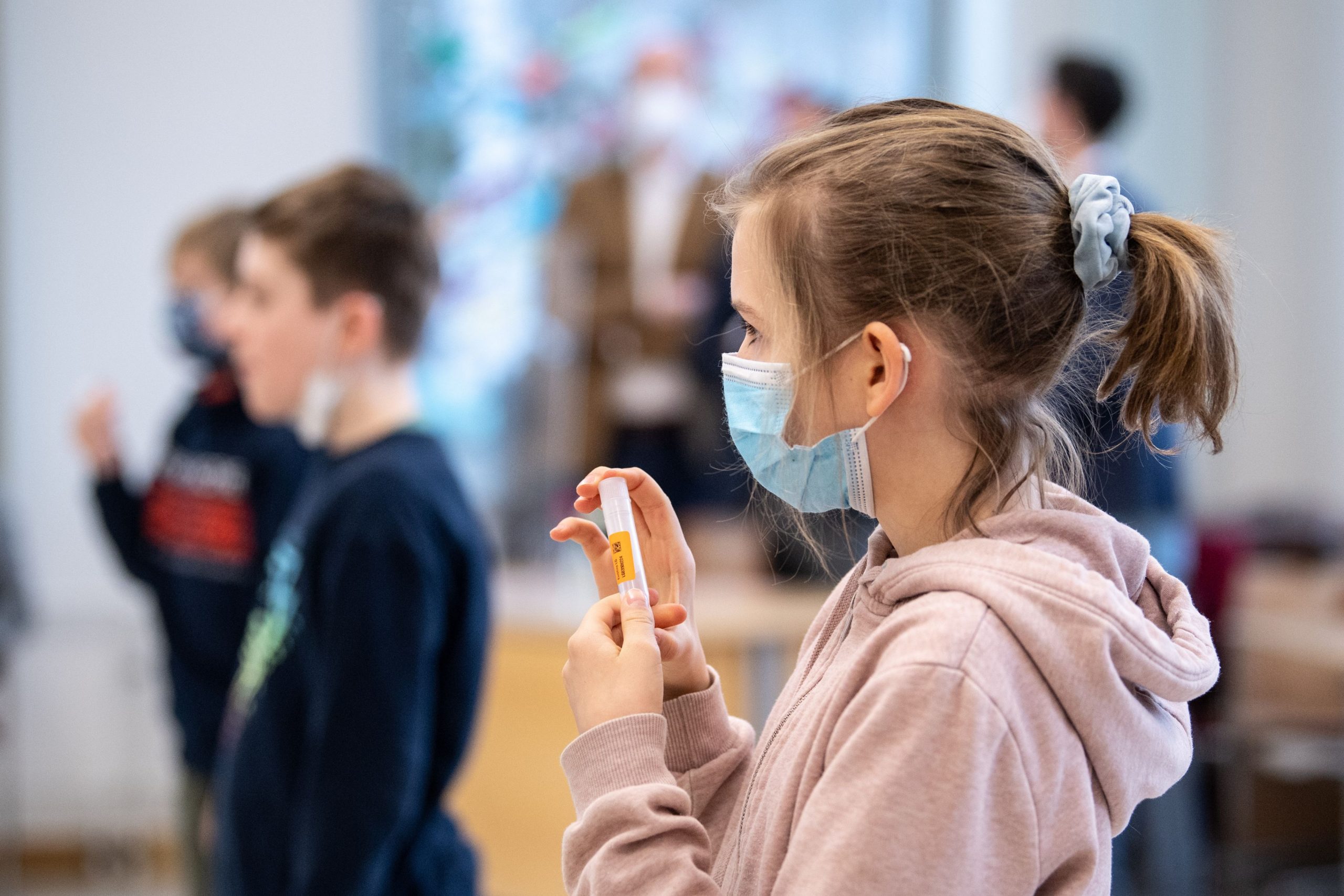 Cum se vor desfășura cursurile pe 23 decembrie. Anunțul lui Sorin Cîmpeanu