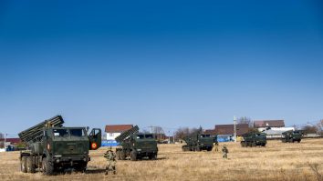 Sus racheta! Industria globală a armamentului este pe plus în ciuda pandemiei. Situația în România