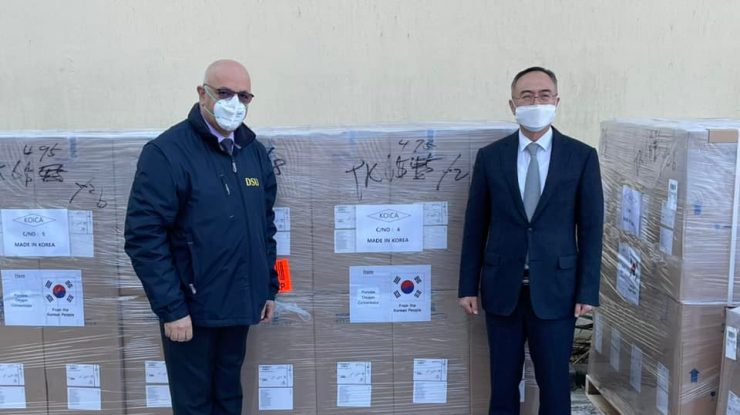 România a primit 120 de concentratoare de oxigen din Coreea de Sud