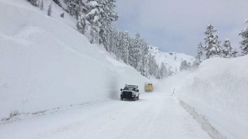 Cum a supraviețuit un bărbat suedez în mașina lui timp de două luni într-o furtună de zăpadă la -30C
