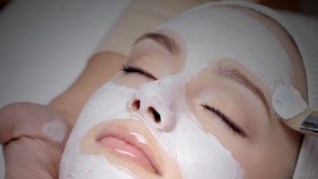 Cinci secrete pentru un ten perfect, dezvăluite de dermatologi