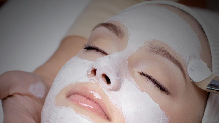 Cinci secrete pentru un ten perfect, dezvăluite de dermatologi
