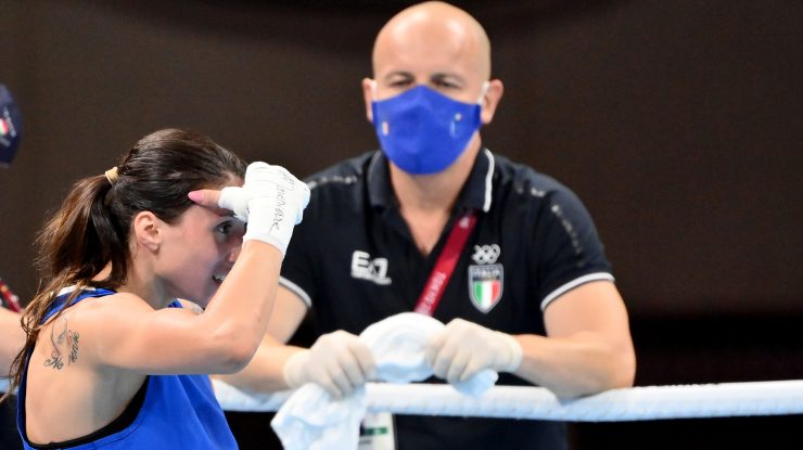31 July 2021, Japan, Tokyo: Italy's Irma Testa (L) reacts after her defeat against Philippines' Nesthy Petecio in the Women's Feather (54-57kg) Semifinal 1 boxing match at the Kokugikan Arena, during the Tokyo 2020 Olympic Games. Photo: Alfredo Falcone/LaPresse via ZUMA Press/dpa