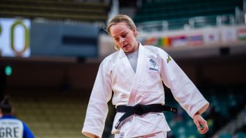 Achitarea antrenorului de judo, care a agresat o campioană olimpică, stârnește furie în Franța