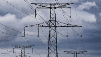 Ministrul Energiei: Furnizorii de energie nu au motive să nu aplice compensaţiile în facturi