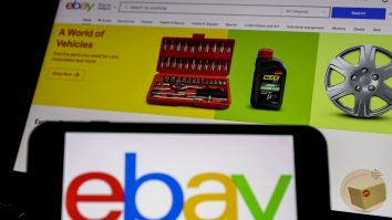 eBay a suspendat zeci de utilizatori începând cu 3 decembrie.