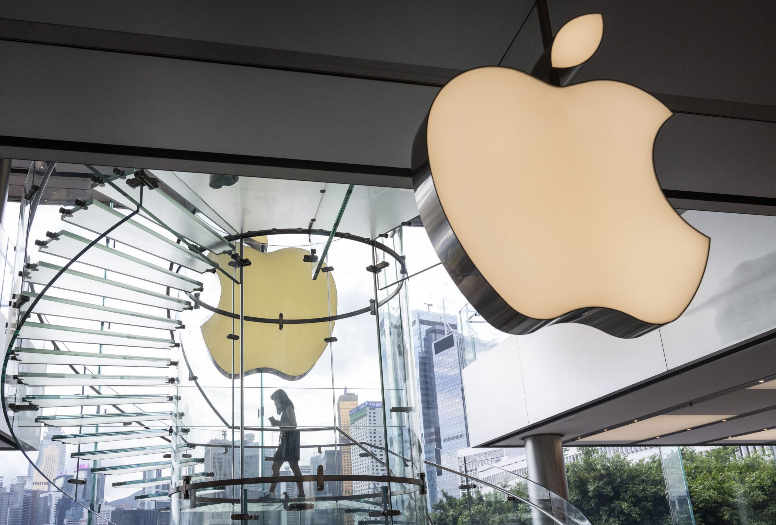 Producția de iPhone 13 de la Apple a scăzut cu 20% în septembrie-octombrie