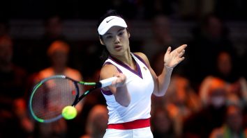 Emma Răducanu a fost desemnată sportiva anului la British Sports Awards