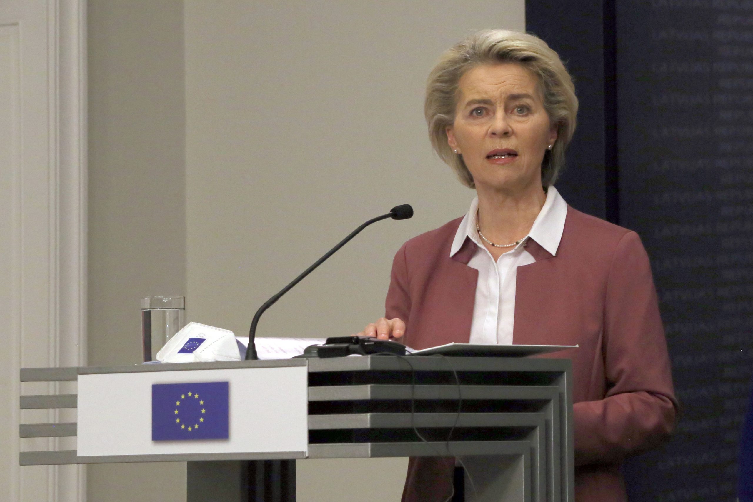 Europa, tot mai aproape de vaccinarea obligatorie. Ursula von der Leyen: „Este timpul să ne gândim la asta”