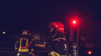 VIDEO. Incendiu puternic la o biserică din București