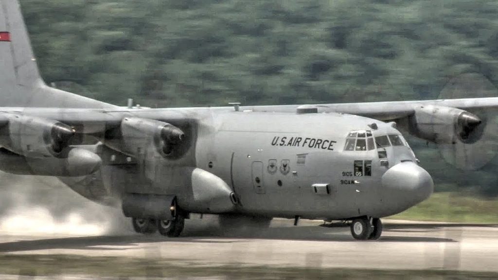 România primeşte de la SUA o aeronavă C-130 Hercules H