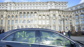 Dosar penal deschis de Poliția Capitalei după protest. 2 bărbați vor fi prezentați instanței