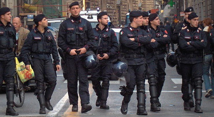 poliție-italia