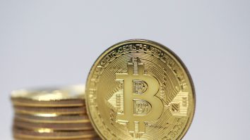 Elveția este lider în Europa în ceea ce privește rata de adopție a criptomonedelor. 1 din 5 elvețieni deține cripto