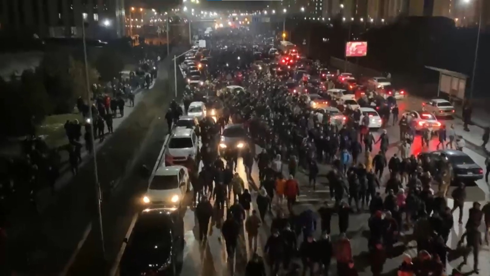 Guvernul Kazahstanului a demisionat în urma protestelor