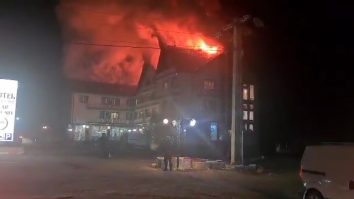 incendiu-hotel-Rupea