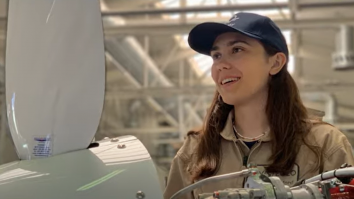 Cea mai tânără femeie aviator care a făcut înconjurul lumii are doar 19 ani