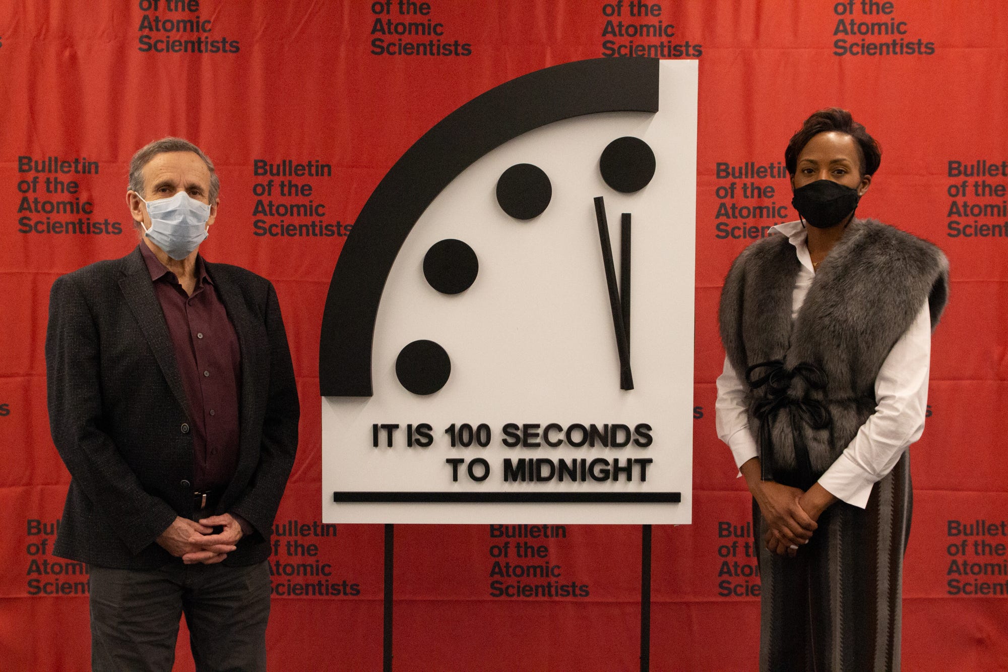 Cercetătorii de la Doomsday Clock au stabilit cât de aproape de extincție este civilizația umană