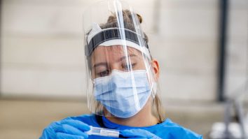 Mai multe spitale din București au deschis centre de testare. Rafila explică procedura