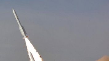 Emiratele Arabe Unite au interceptat două rachete deasupra Abu Dhabi