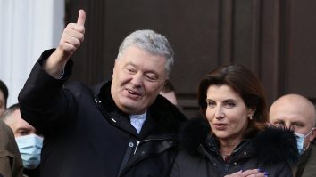 Fostul președinte ucrainean, Petro Poroșenko, rămâne în libertate