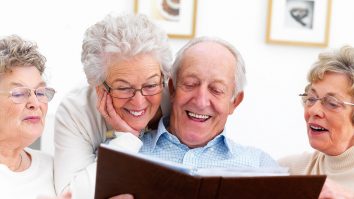 STUDIU: Creierul devine mai lent după vârsta de 60 de ani