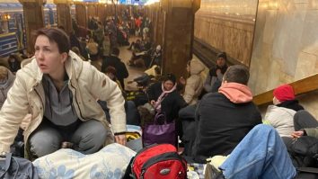 ONU deblochează 20 de milioane de dolari pentru a ajuta Ucraina. Aproximativ 100.000 de ucraineni și-au părăsit casele, câteva mii au fugit în străinătate