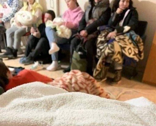 Miracolul de la Kiev: O femeie a născut în stația de metrou în timpul invaziei rusești