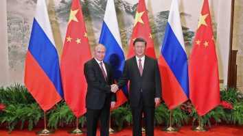 Rusia, tot mai aproape de China. Putin și Xi Jinping se întâlnesc la Beijing
