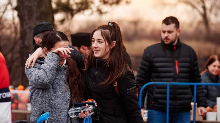 România ridică două tabere pentru refugiați la Sighet şi Siret