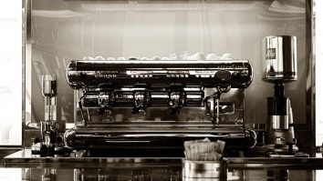 Originile primei mașini de cafea din lume. Inventatorul ei a fost un timișorean de origine maghiară