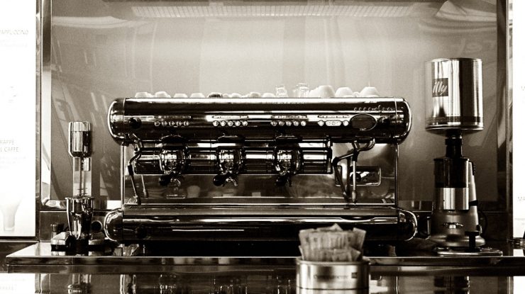 Originile primei mașini de cafea din lume. Inventatorul ei a fost un timișorean de origine maghiară