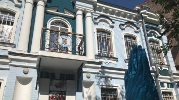 Repatrierea personalului Ambasadei României de la Kiev s-a încheiat cu succes