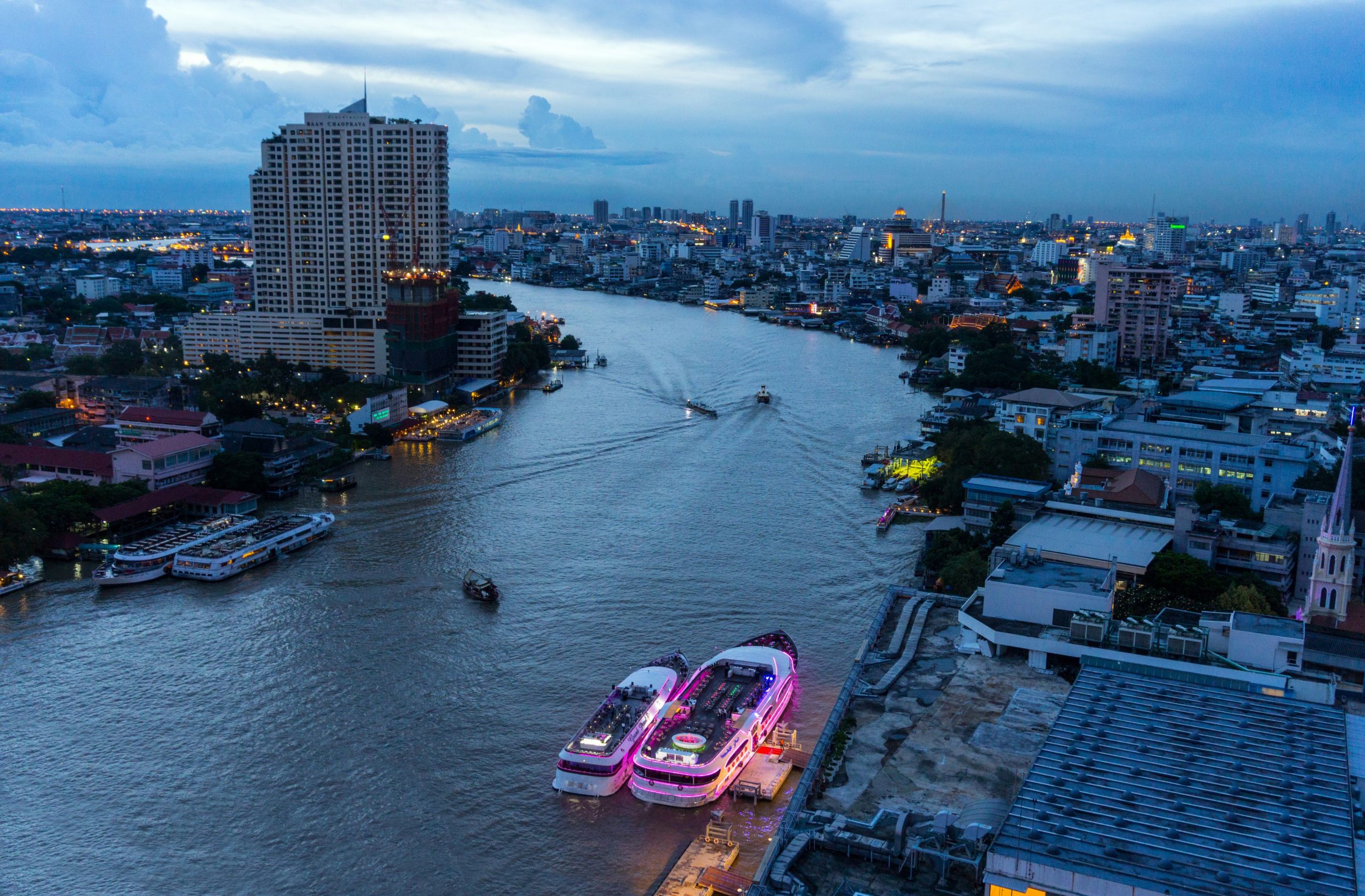 Thailanda va schimba numele capitalei sale