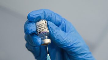 Africa de Sud dezvoltă propria versiune a vaccinului Moderna
