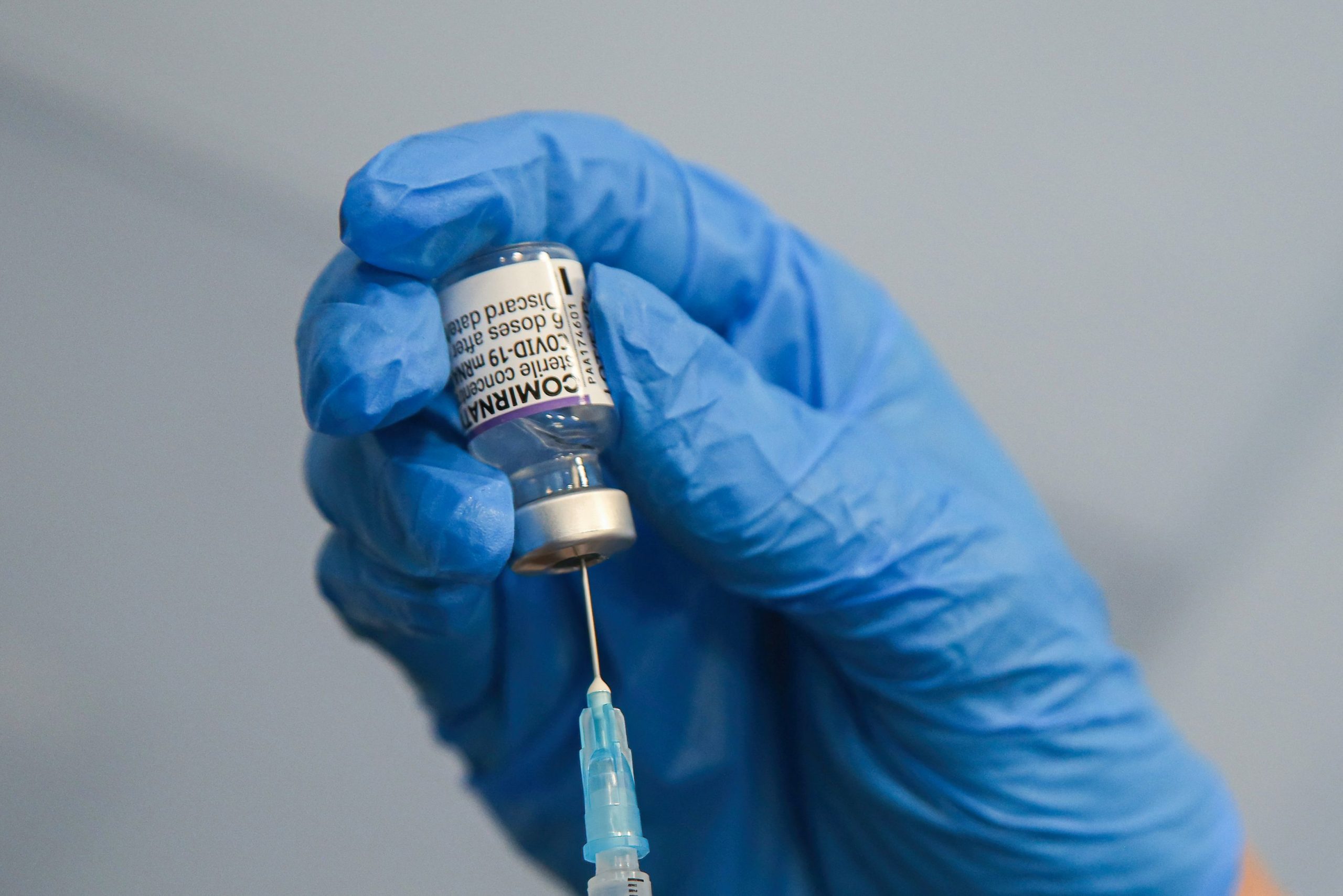 Africa de Sud dezvoltă propria versiune a vaccinului Moderna