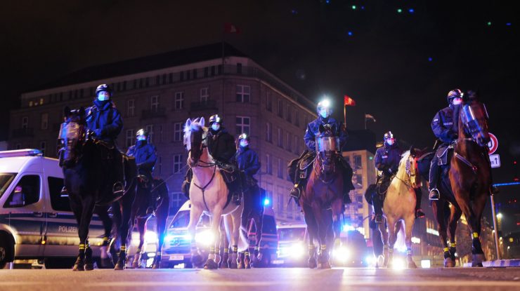 STS: În anul 2021, s-au efectuat cele mai puține apeluri non-urgente de când a fost introdus numărul 112