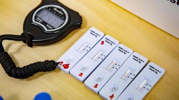 BILANȚUL ZILEI. Peste 2.600 de cazuri noi şi 12 decese, în ultimele 24 de ore