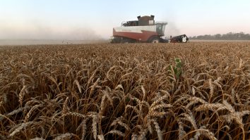 Alte patru nave cu cereale au părăsit porturile ucrainene. Zelenski anunță că „porturile noastre la Marea Neagră funcționează”