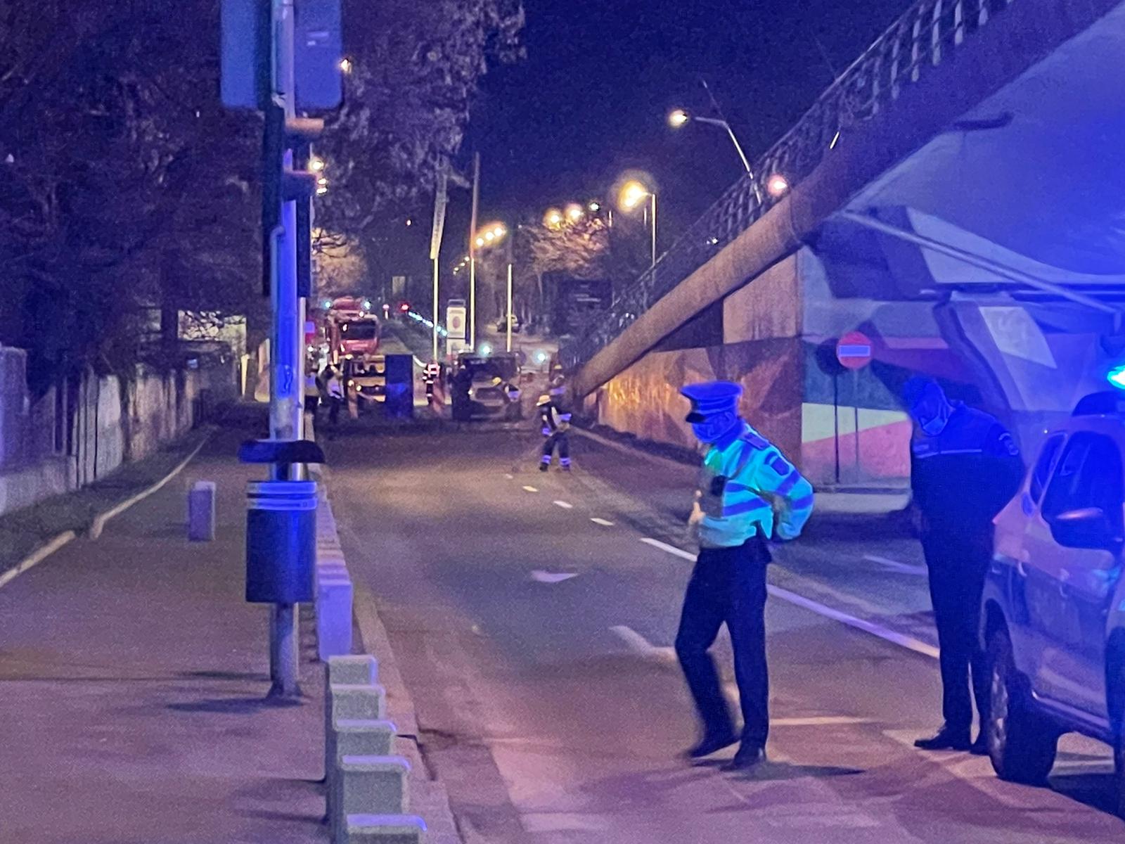 Explozie la o conductă de gaze pe Șoseaua Grozăvești. Traficul este restricționat