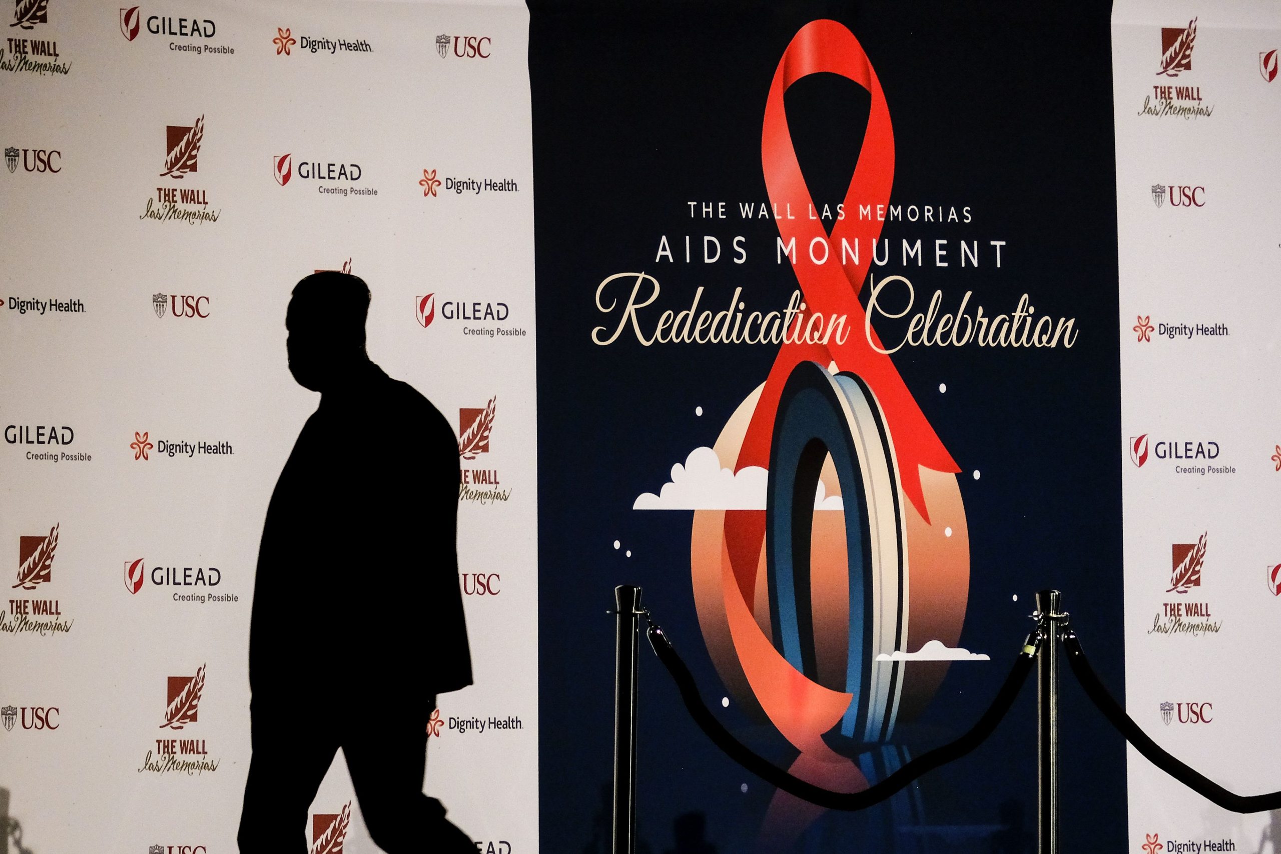 Heterosexualii diagnosticați cu HIV au depășit numărul homosexualilor pentru prima data în ultimul deceniu