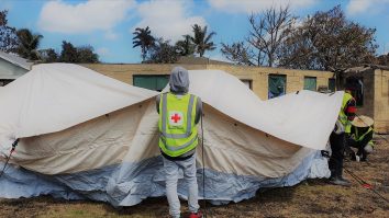 Tonga intră în izolare după două cazuri de Covid descoperite în port