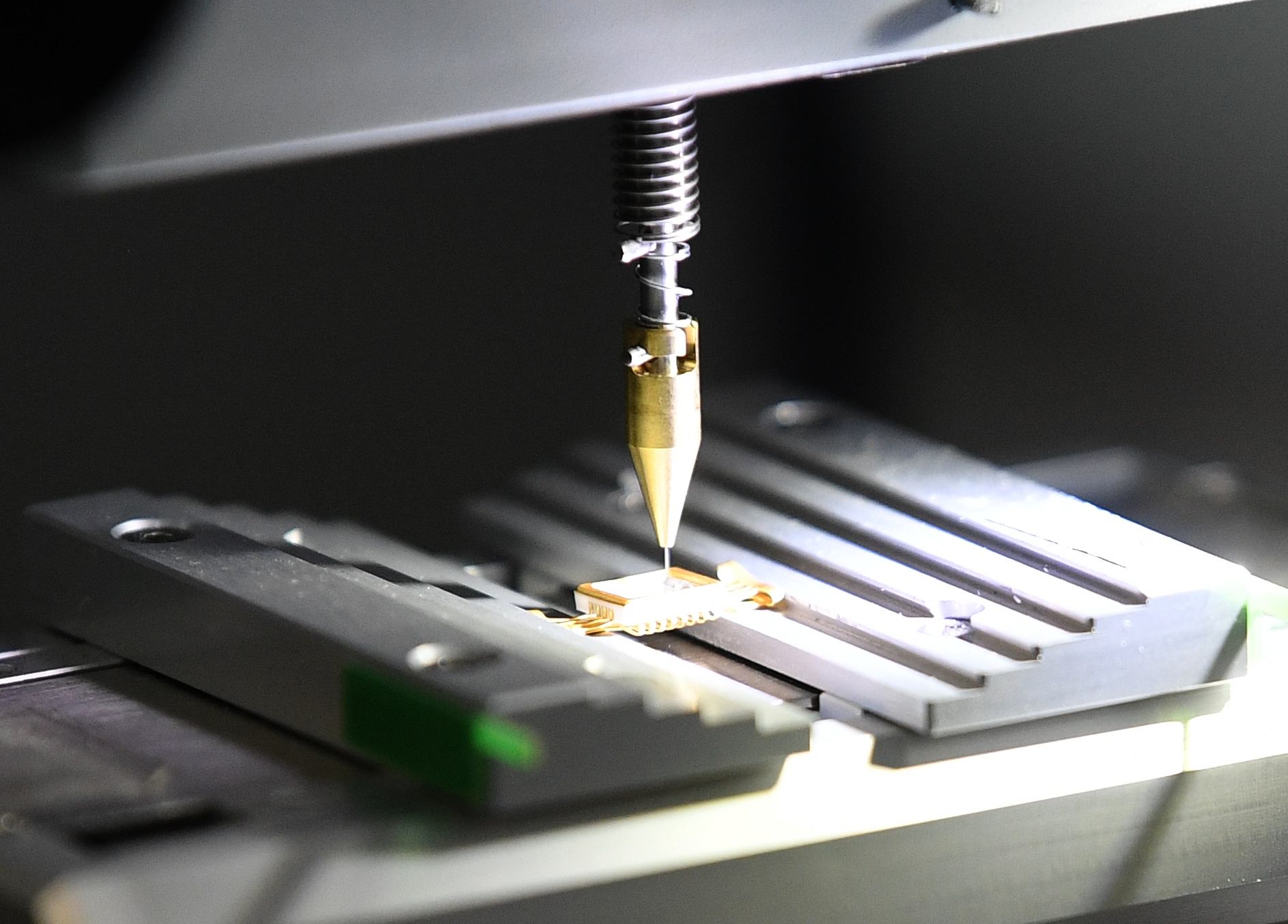 Producția de cipuri, finanțată de Uniunea Europeană