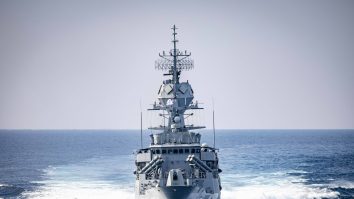 China consideră „provocatoare” trecerea unei nave de război americane prin strâmtoarea Taiwan