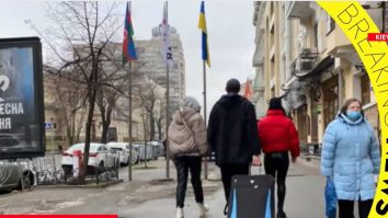 Peste 10.000 de cetățeni ucraineni au intrat în România în ultimele 24 de ore. Majoritatea e cazată în județele de graniță