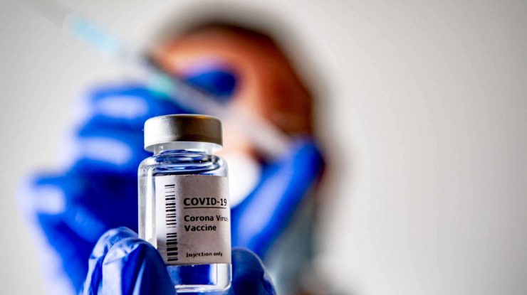 Doza unică de Evusheld, pentru cei nevaccinați, reduce evoluția virusului COVID-19 și a mortalității