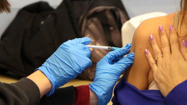 BILANȚUL VACCINĂRII: 4.525 de persoane au fost vaccinate în ultimele 24 de ore în România