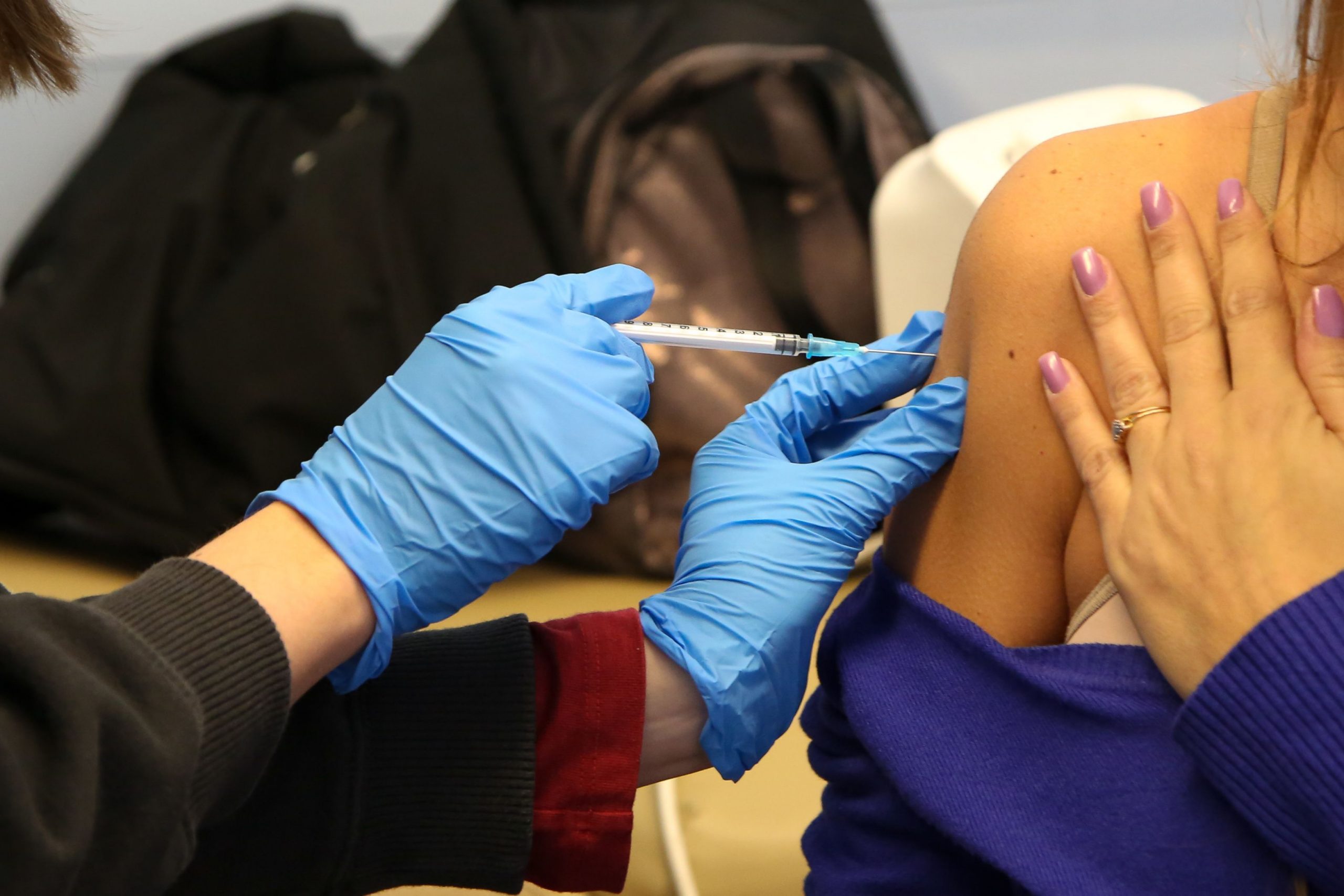 BILANȚUL VACCINĂRII: 4.525 de persoane au fost vaccinate în ultimele 24 de ore în România